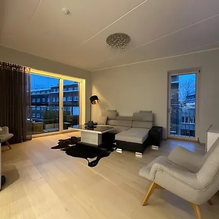 Cozy App - 400m From Historic Old Town Centre