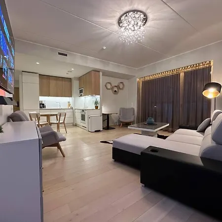 Cozy App - 400m From Historic Old Town Centre Korter