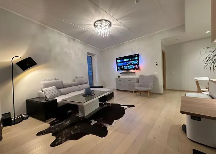 Cozy App - 400m From Historic Old Town Centre 塔林